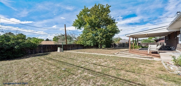 9201 King Way Denver Colorado, 80031 | Charming one-level Ranch-Style Home