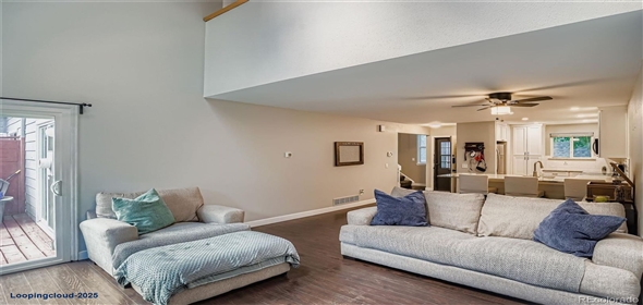 1475 S Quebec Way #I43 Aurora Colorado, 80231 | Stunning Home