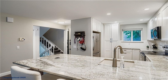 1475 S Quebec Way #I43 Aurora Colorado, 80231 | Stunning Home