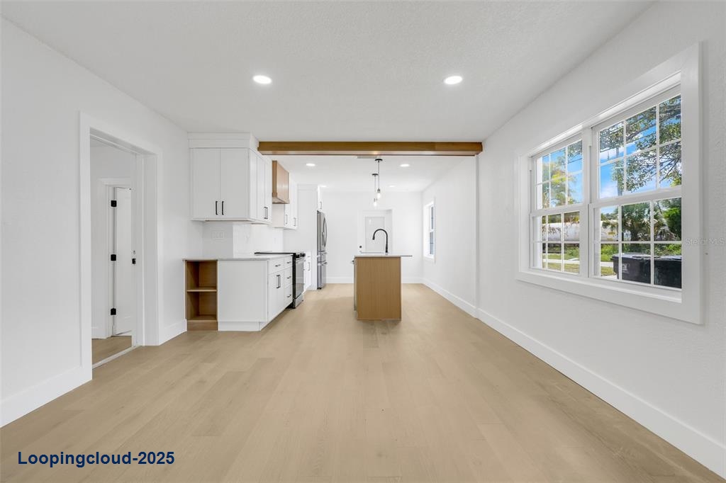 Single Family Residence 3 Bedrooms 1653SqFt at ORLANDO