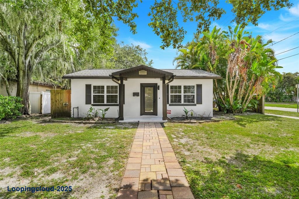 Single Family Residence 3 Bedrooms 1653SqFt at ORLANDO