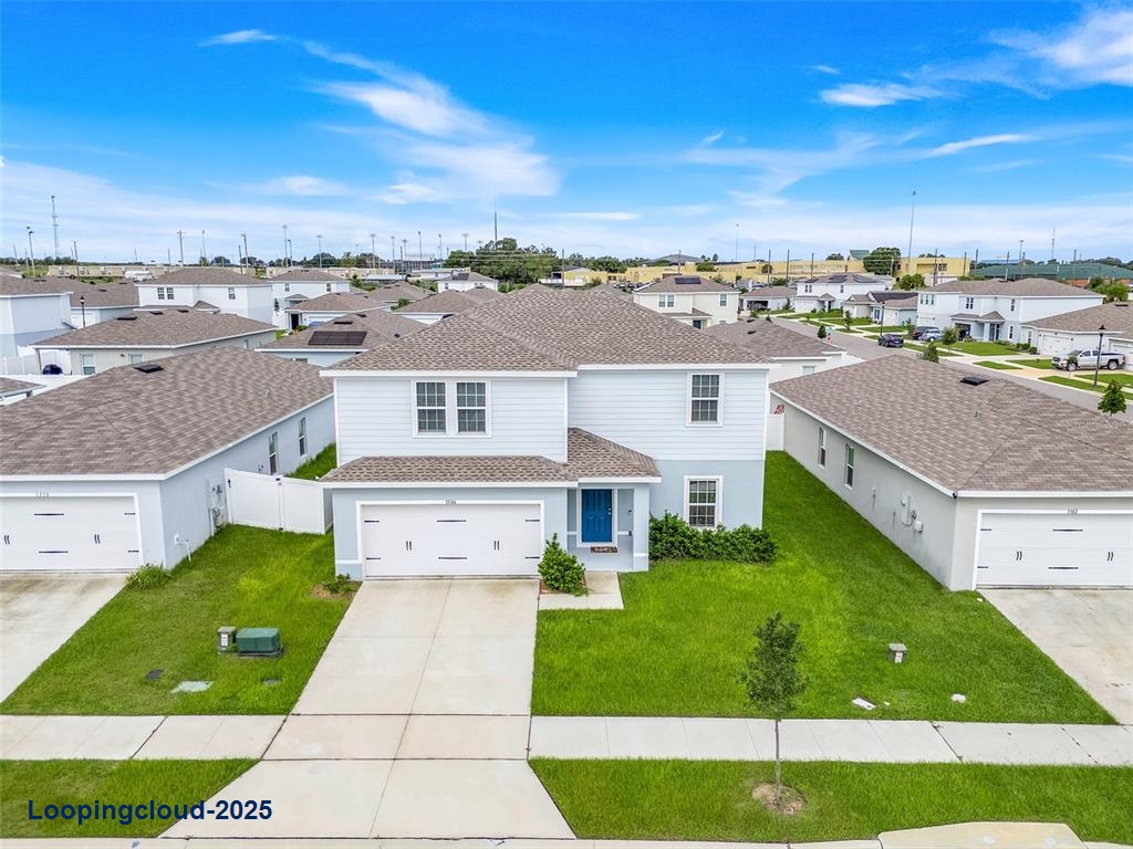 Single Family Residence 4 Bedrooms 2232SqFt at HAINES CITY
