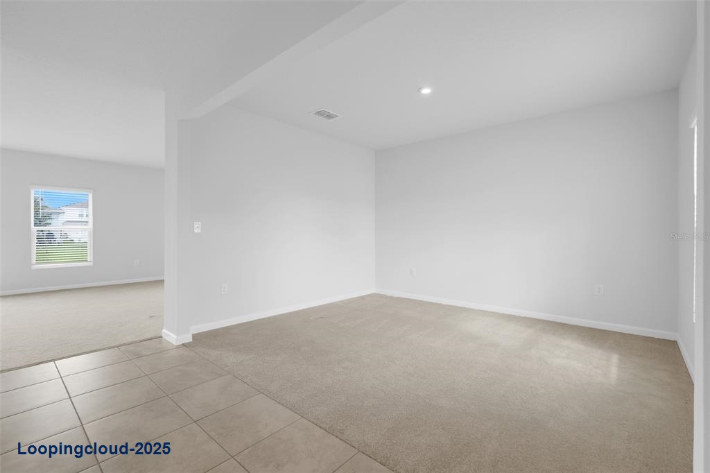Single Family Residence 4 Bedrooms 2232SqFt at HAINES CITY