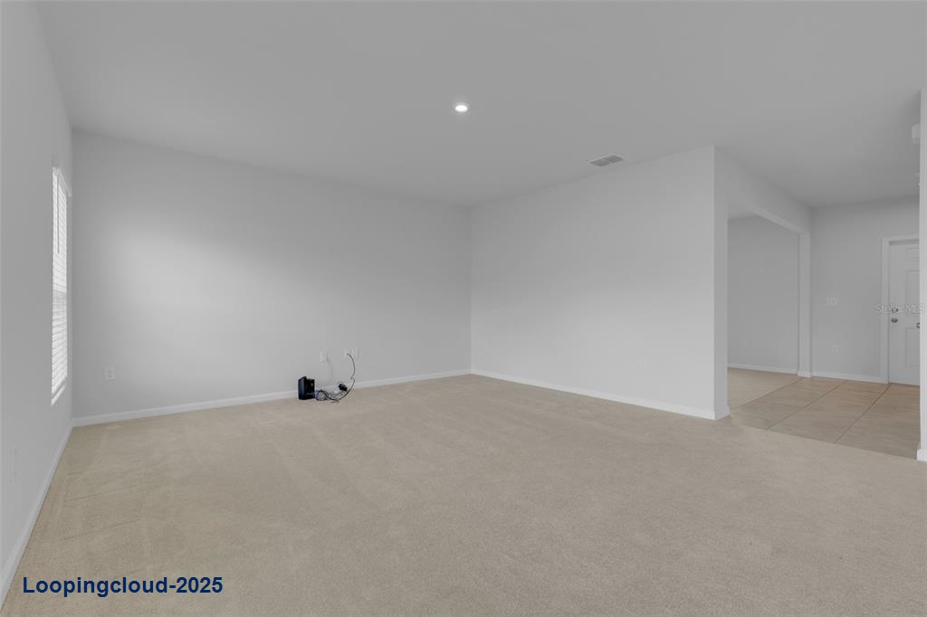 Single Family Residence 4 Bedrooms 2232SqFt at HAINES CITY