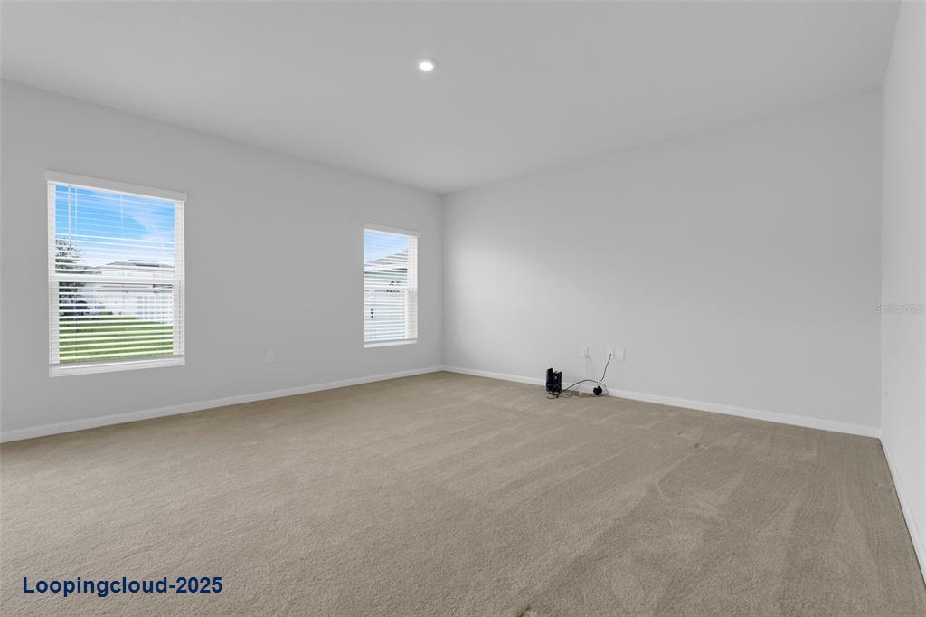 Single Family Residence 3 Bedrooms 1502SqFt at OCOEE