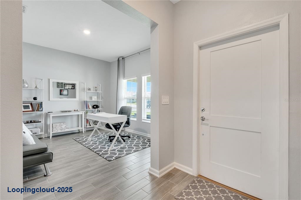 Single Family Residence 4 Bedrooms 2439SqFt at ST CLOUD