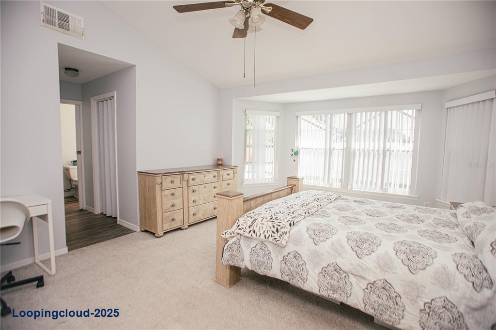 Single Family Residence 3 Bedrooms 1637SqFt at LAKE MARY