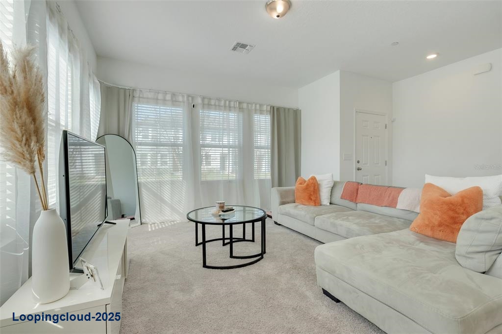 Townhouse 3 Bedrooms 1570SqFt at ORLANDO