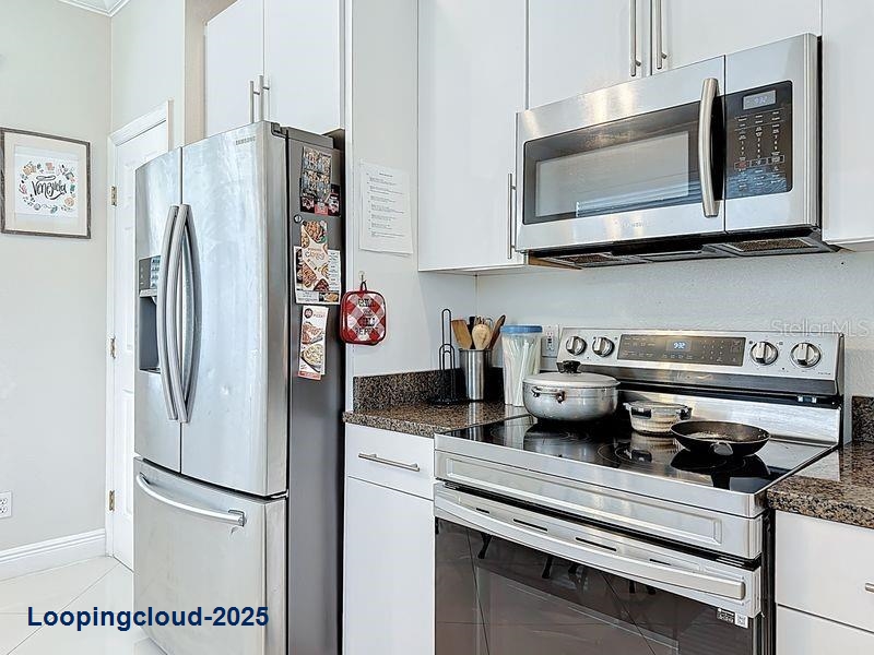 Single Family Residence 3 Bedrooms 1594SqFt at OCOEE