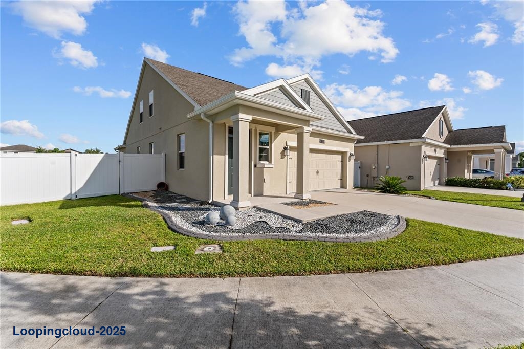 Single Family Residence 3 Bedrooms 1970SqFt at KISSIMMEE