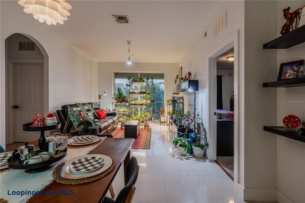 Condominium 3 Bedrooms 1247SqFt at ORLANDO
