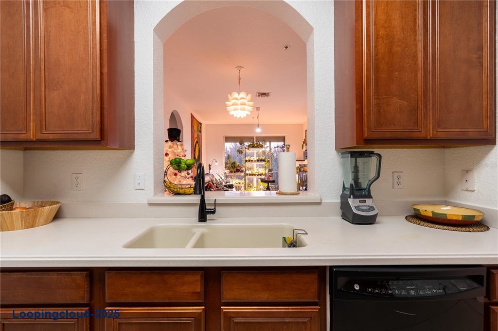 Condominium 3 Bedrooms 1247SqFt at ORLANDO