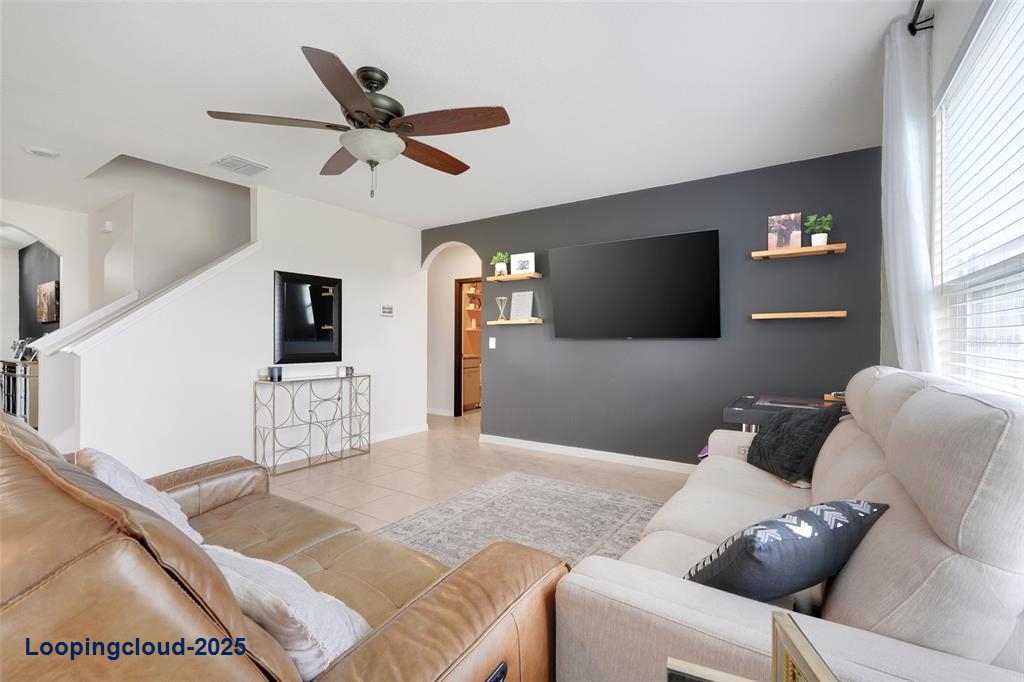 Single Family Residence 5 Bedrooms 2674SqFt at CLERMONT