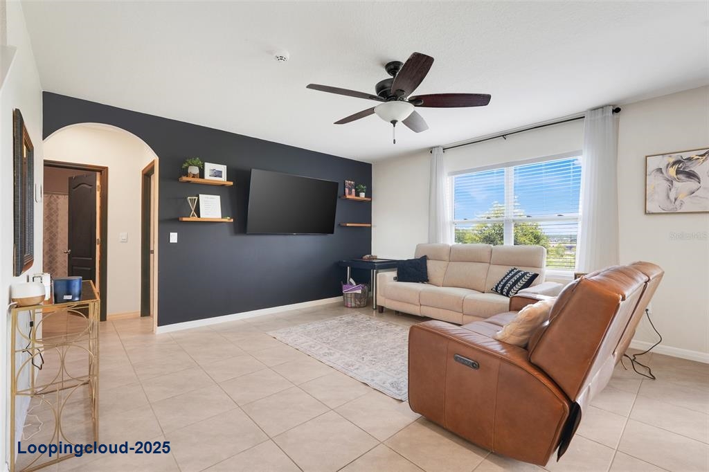 Single Family Residence 5 Bedrooms 2674SqFt at CLERMONT