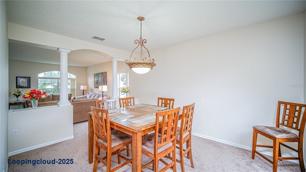 Single Family Residence 4 Bedrooms 2847SqFt at KISSIMMEE