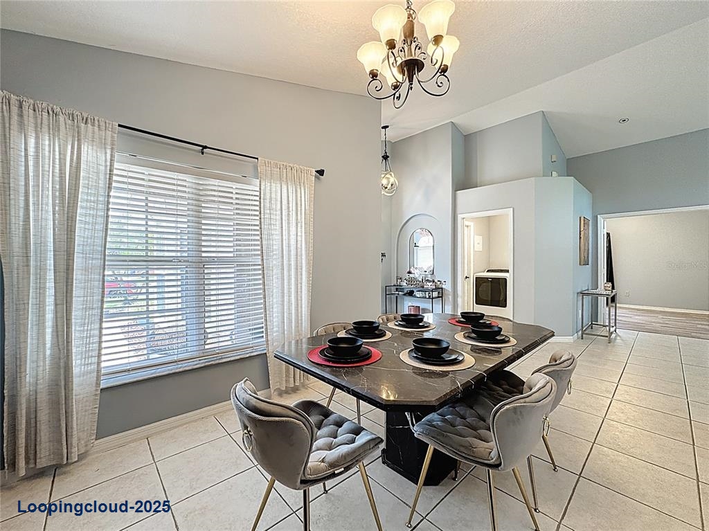 Single Family Residence 4 Bedrooms 1746SqFt at ORLANDO