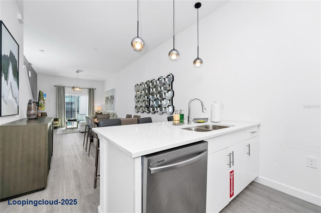 Townhouse 4 Bedrooms 1916SqFt at DAVENPORT