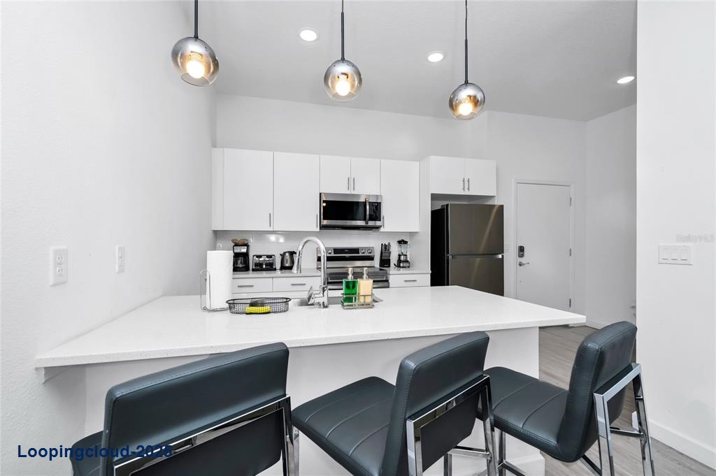 Townhouse 4 Bedrooms 1916SqFt at DAVENPORT