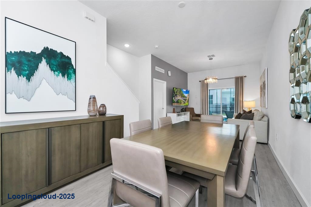 Townhouse 4 Bedrooms 1916SqFt at DAVENPORT