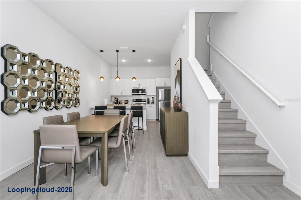Townhouse 4 Bedrooms 1916SqFt at DAVENPORT