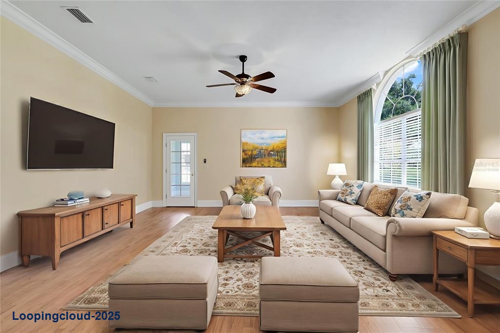 Single Family Residence 5 Bedrooms 4920SqFt at KISSIMMEE