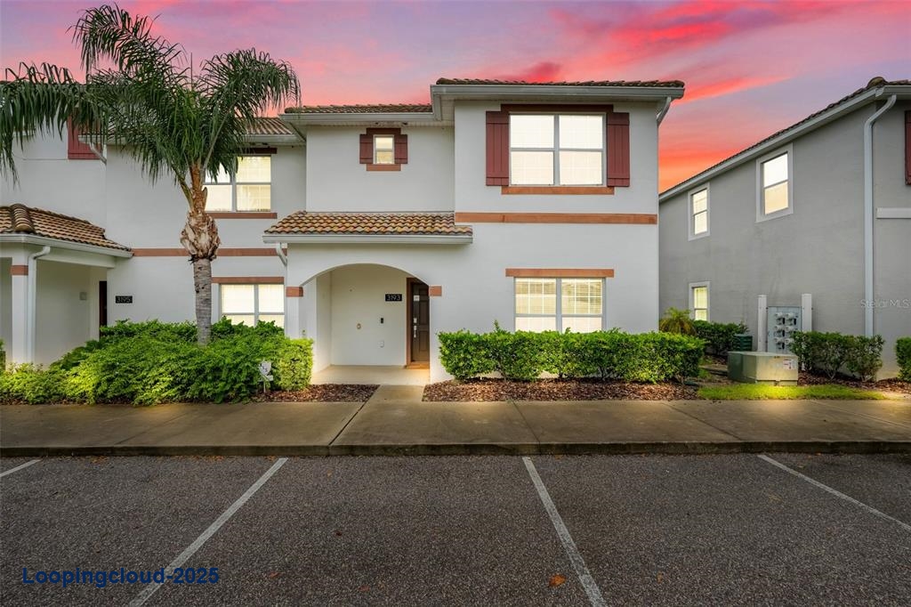 Townhouse 5 Bedrooms 2128SqFt at KISSIMMEE