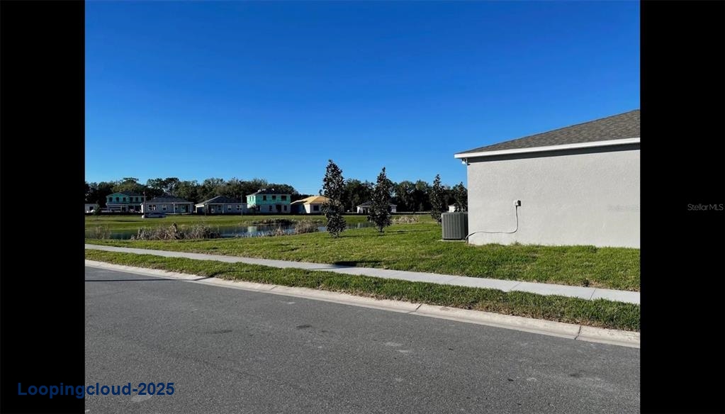 Single Family Residence 5 Bedrooms 2155SqFt at DAVENPORT