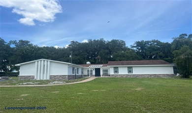  Single Family Residence 3 Bedrooms 2244SqFt at OXFORD