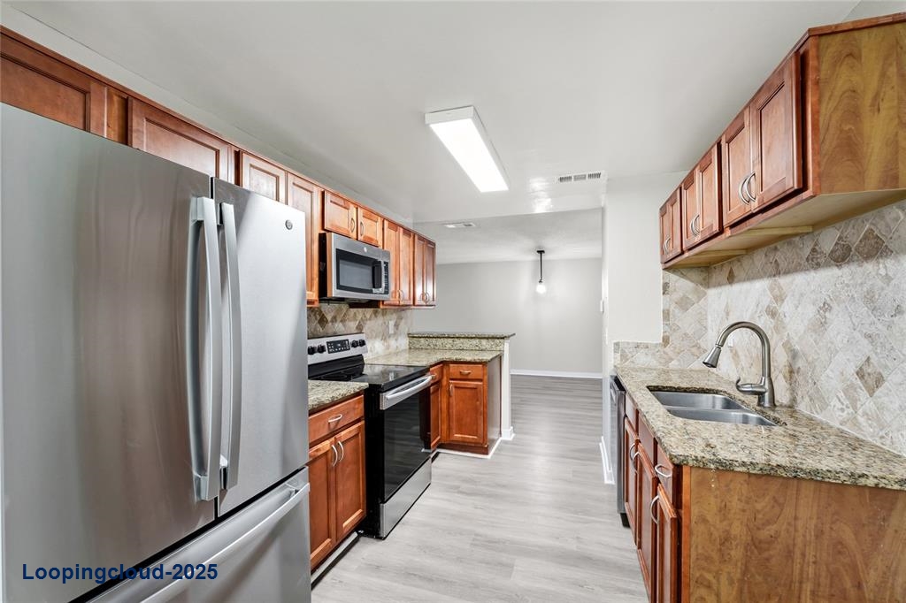 Condominium 3 Bedrooms 1169SqFt at ORLANDO