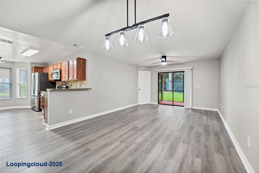 Condominium 3 Bedrooms 1169SqFt at ORLANDO