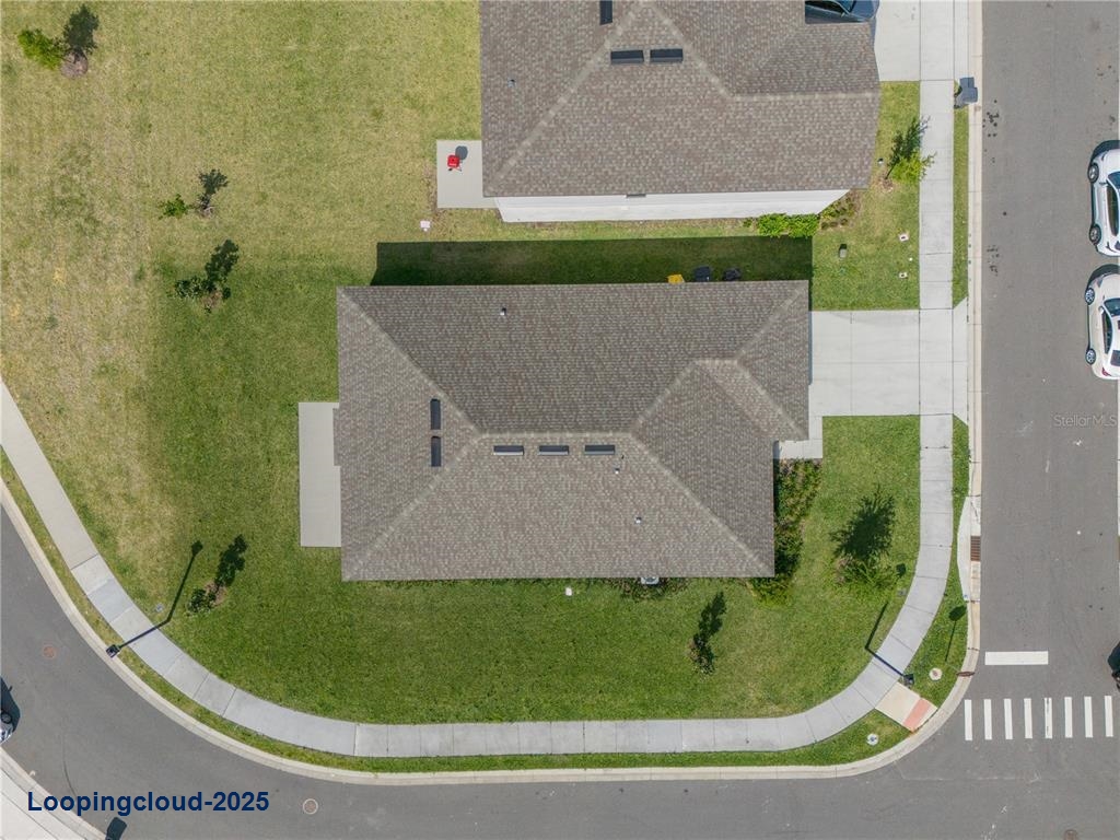Single Family Residence 4 Bedrooms 1910SqFt at DAVENPORT