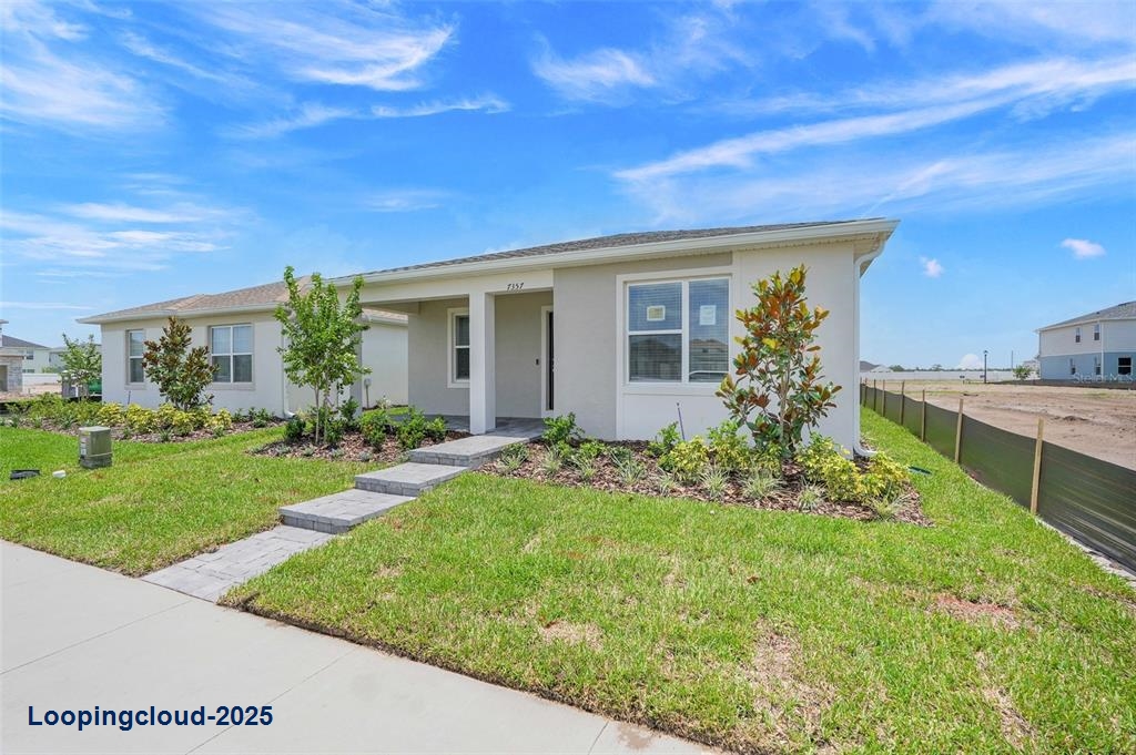 Single Family Residence 4 Bedrooms 1715SqFt at ORLANDO