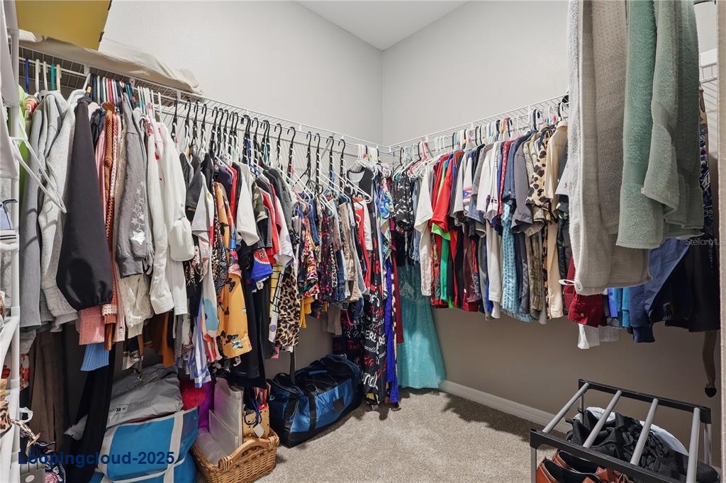 Single Family Residence 3 Bedrooms 1288SqFt at KISSIMMEE - MLS S5123951