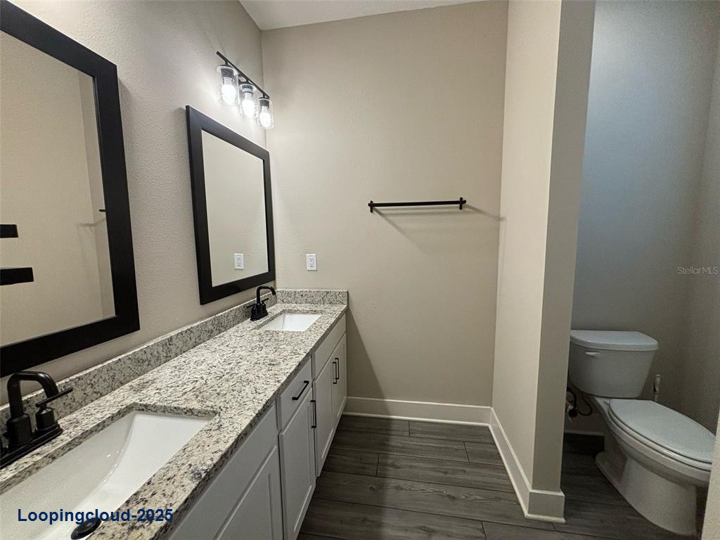 Single Family Residence 4 Bedrooms 1817SqFt at KISSIMMEE - MLS S5133546