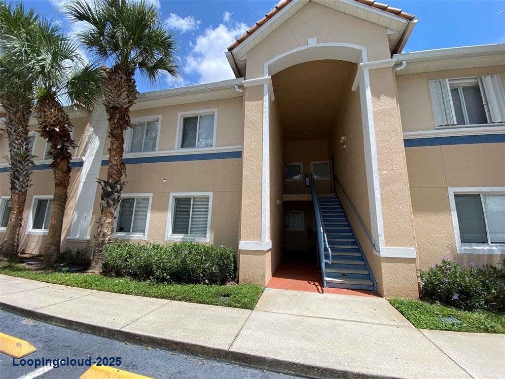 Condominium 3 Bedrooms 1200SqFt at ORLANDO - MLS O6337558