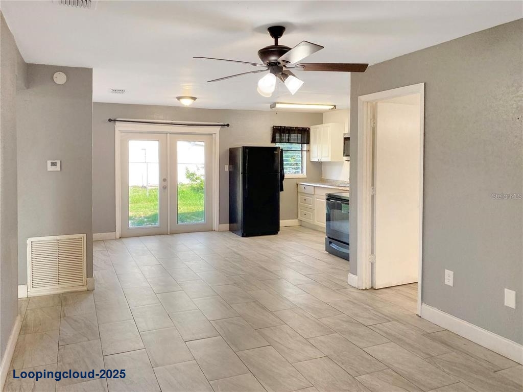 Single Family Residence 3 Bedrooms 840SqFt at LAKE WALES - MLS O6336872