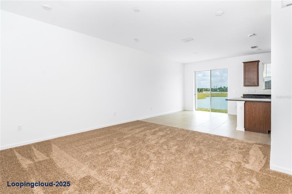 Townhouse 3 Bedrooms 1559SqFt at ORLANDO - MLS O6328213