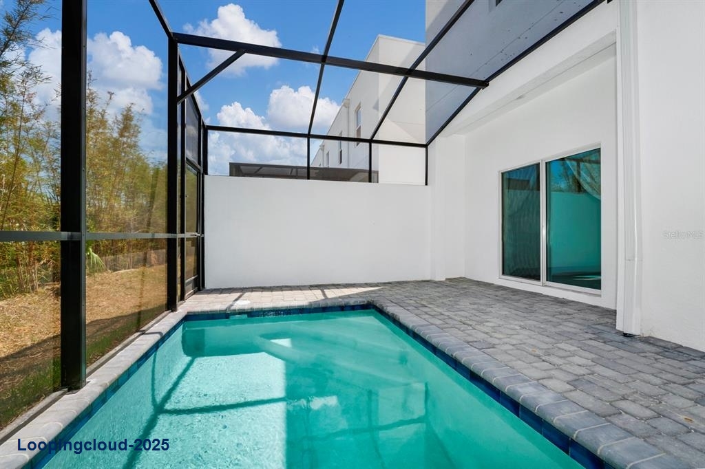 Townhouse 5 Bedrooms 2020SqFt at DAVENPORT - MLS O6320901