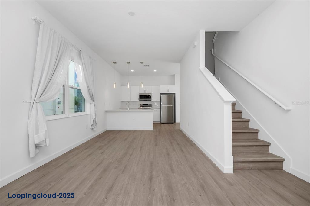 Townhouse 5 Bedrooms 2020SqFt at DAVENPORT - MLS O6320901