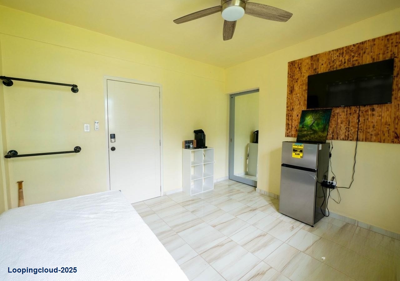 61902, 10 minutes from the beach and town, with electricity and water included.