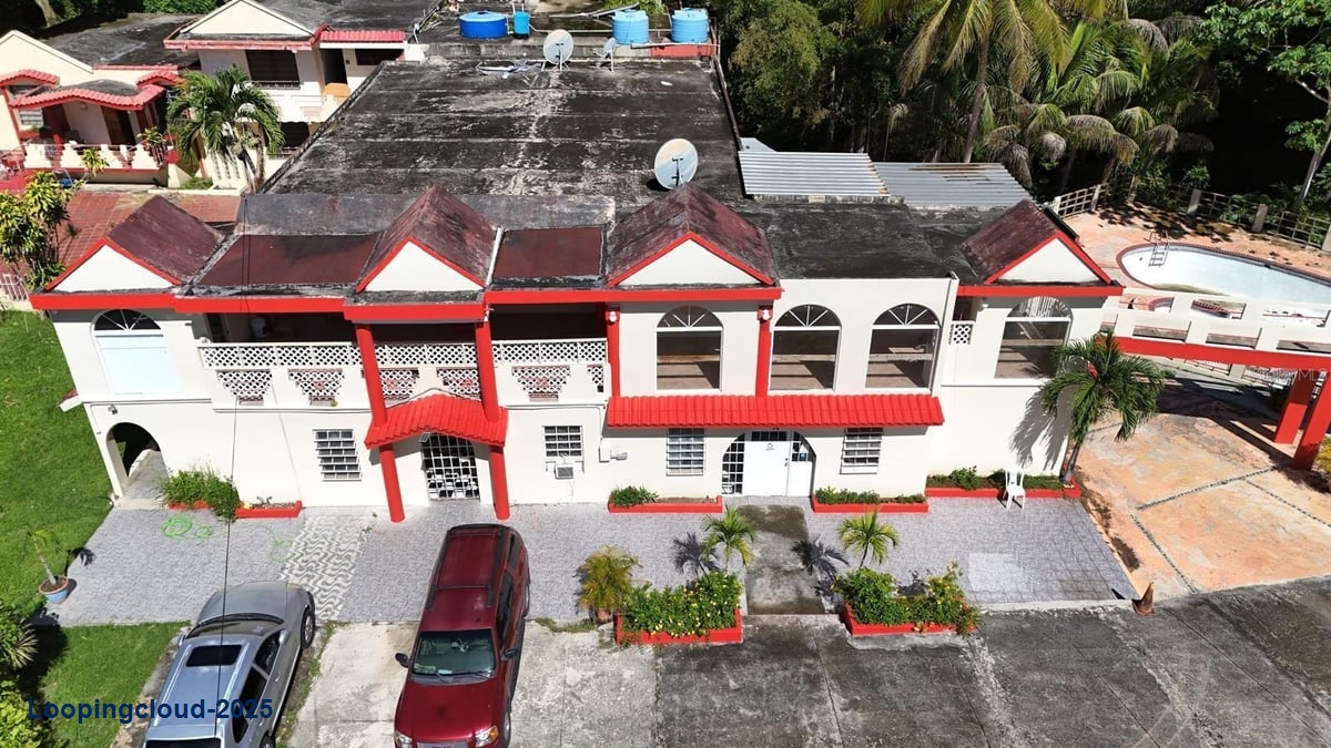 Commercial Property for Sale in Km. 0.8 BO. CAÍN ALTO Puerto Rico 00683