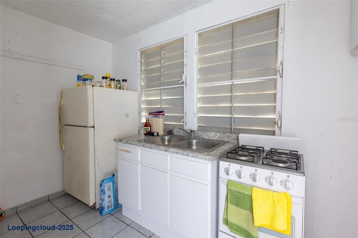 Commercial Property for Sale in Toa Baja Puerto Rico 00949