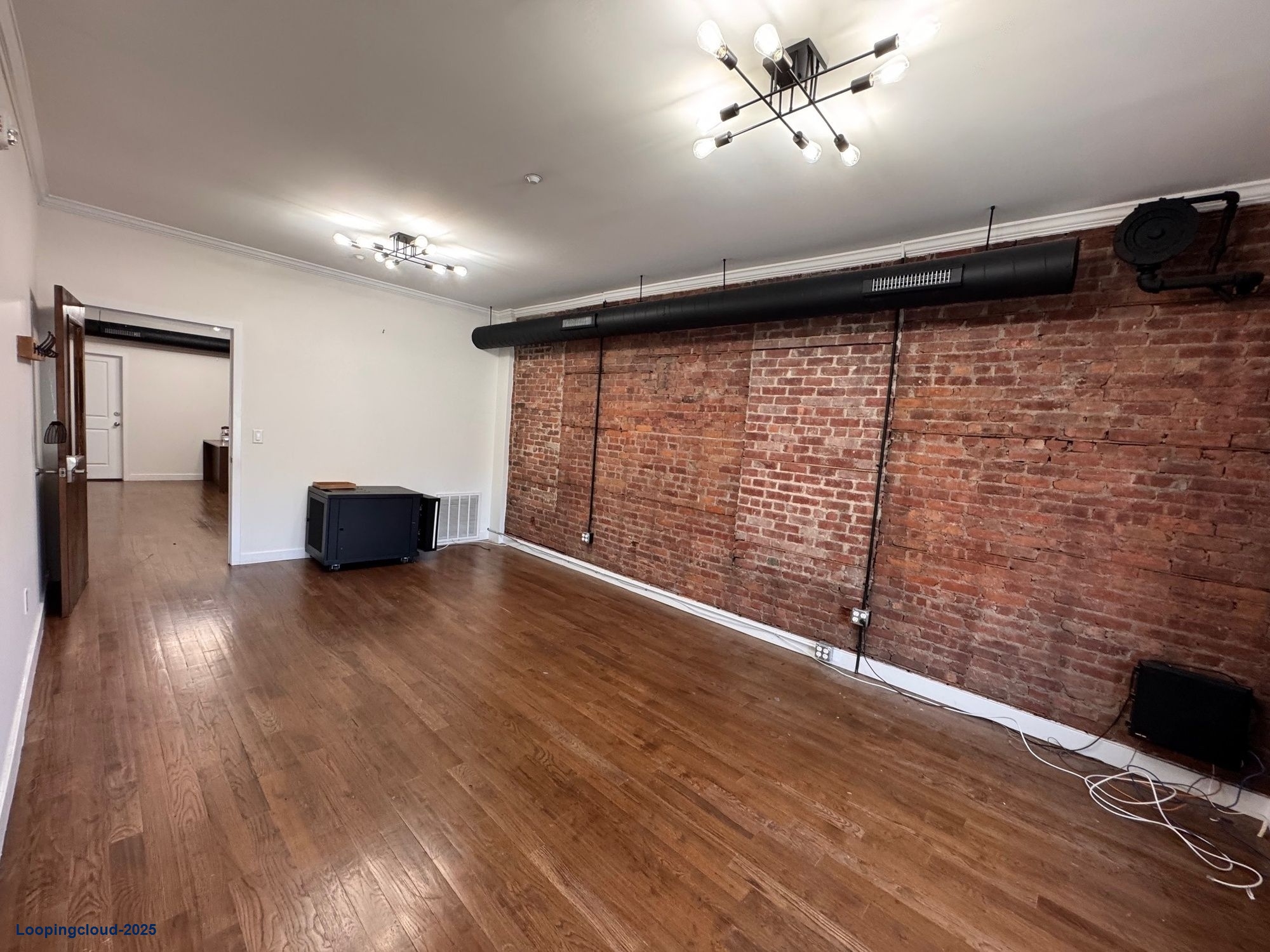 Office / Maker Space - For Lease