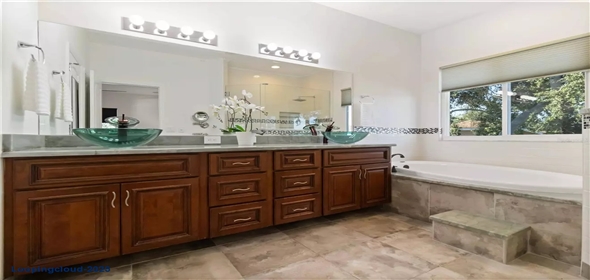 4223 BALMORAL WAY Sarasota Florida, 34238 | Beautiful Home in Sarasota