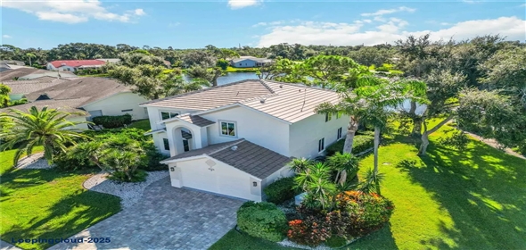 4223 BALMORAL WAY Sarasota Florida, 34238 | Beautiful Home in Sarasota