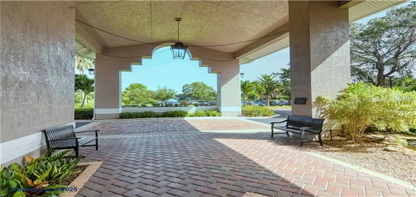 4223 BALMORAL WAY Sarasota Florida, 34238 | Beautiful Home in Sarasota