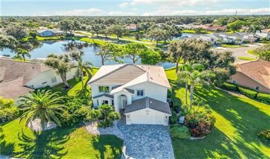 4223 BALMORAL WAY Sarasota Florida, 34238 | Beautiful Home in Sarasota