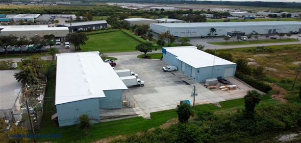 7328 & 7332 Commercial Cir Fort Pierce Florida, 34951 | 7328 & 7332 Commercial Cir - Fort Pierce