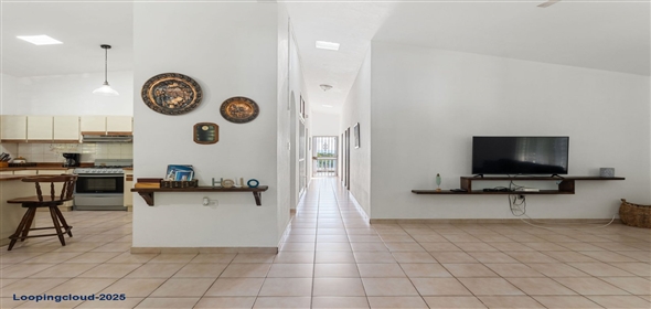 Bo Puntas- Carr 413 Km 4.7 Int Rincon Puerto Rico, 00677 | 61345, Walking distance to the beach, Ocean Views