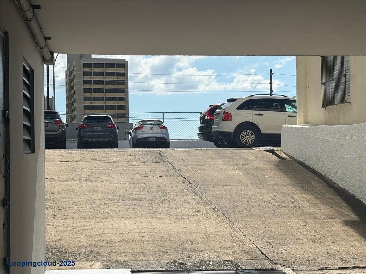 Commercial Property for Sale in 206 CALLE MÉNDEZ VIGO Puerto Rico 00680